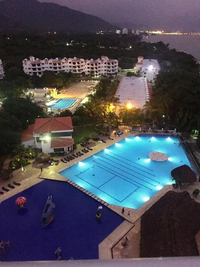 Costa Azul Suites 401 Santa Marta  Apartamento